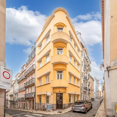 Elegant W Balcony In Bairro Alto Apartmán