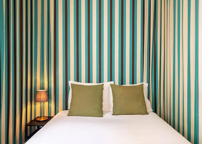 Apartament Elegant W Balcony In Bairro Alto Lizbona